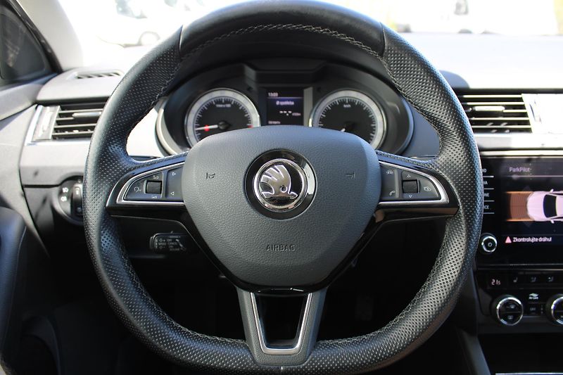 Škoda Octavia 2,0 TDI 110kw Style plus - fotka 14 z 25