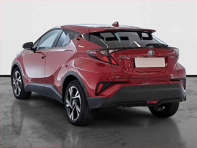 Toyota C-HR (2023) 1.8 Hybrid - fotka 4 z 16
