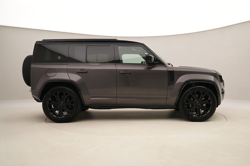 Land Rover Defender (2026) 110 P635 OCTA AWD AUT - fotka 13 z 56