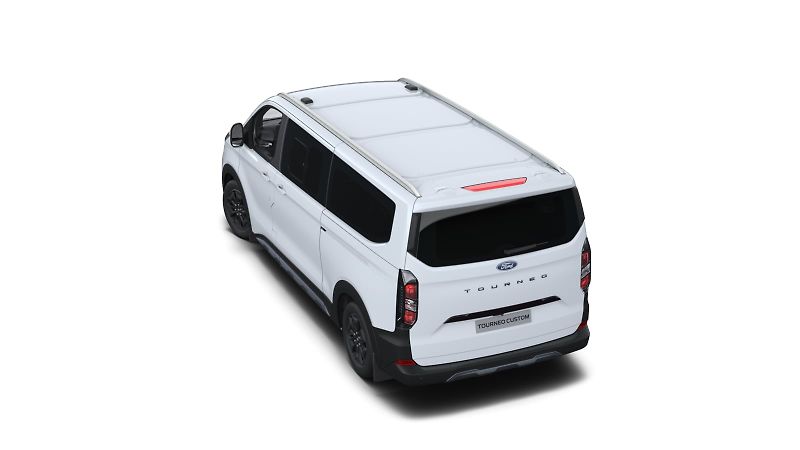 Ford Tourneo Custom (2026) Active L2, Tourneo, 2.0 EcoBlu - fotka 5 z 9