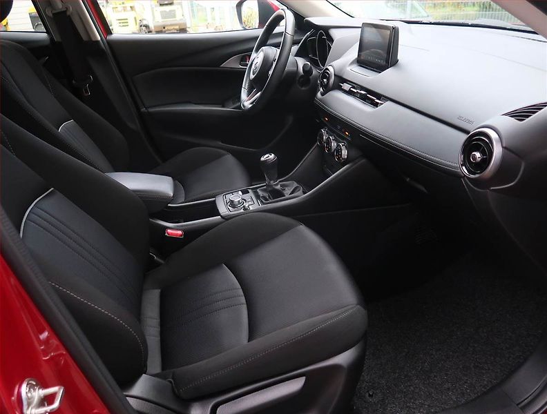 Mazda CX-3 (2019) 2.0 Skyactiv-G, ČR,1.maj - fotka 9 z 18