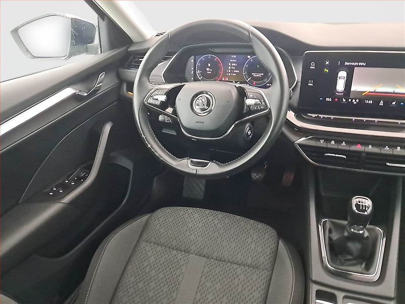 Škoda Octavia (2022) 2.0 TDI, ČR,1.maj, Serv.kniha - fotka 7 z 20