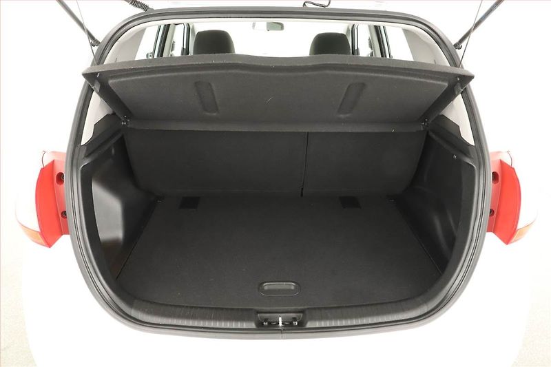 Kia Venga (2018) 1.4 CVVT, ČR,1.maj, Serv.kniha - fotka 10 z 13