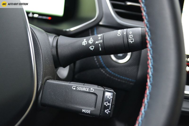 Renault Symbioz Esprit Alpine MILD HYBRID 140 - fotka 53 z 63