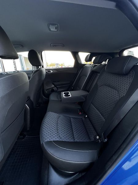Kia Ceed SW TOP 1.4 T-GDI 103 kW Záruka - fotka 20 z 22