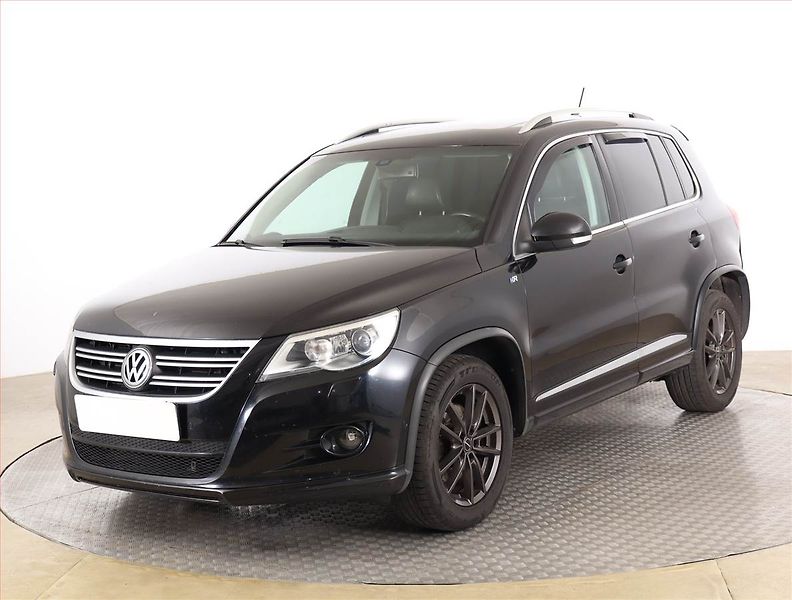 Volkswagen Tiguan (2010) R-Line 2.0 TSI, 4X4, Automat - fotka 2 z 19