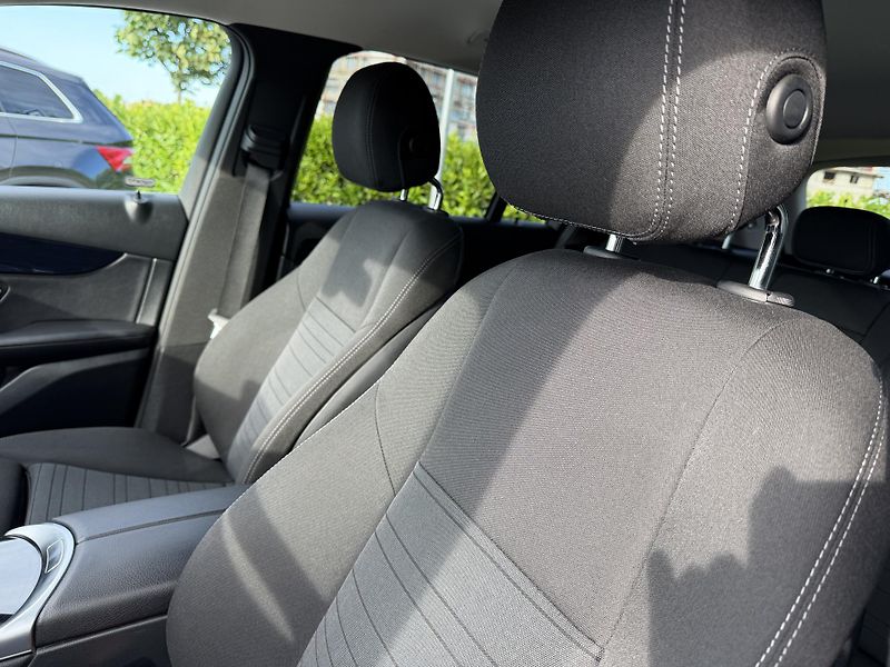 Mercedes-Benz GLC (2020) 200 / 140 kw / 4matic - fotka 16 z 22