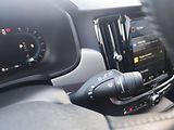Volvo V90 B5 2.0/184kW Momentum Pro - náhled 31