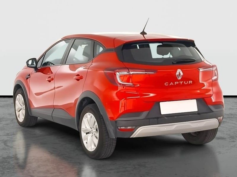 Renault Captur (2023) 1.0 TCe, Tempomat - fotka 4 z 19