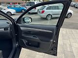Mitsubishi Outlander (2017) Invite 2.0i MIVEC - náhled 23