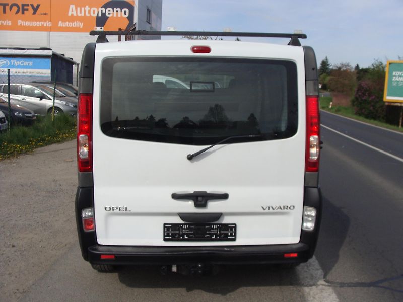 Opel Vivaro 2.0 CDi, 66 kW, tažné zařízení - fotka 4 z 19
