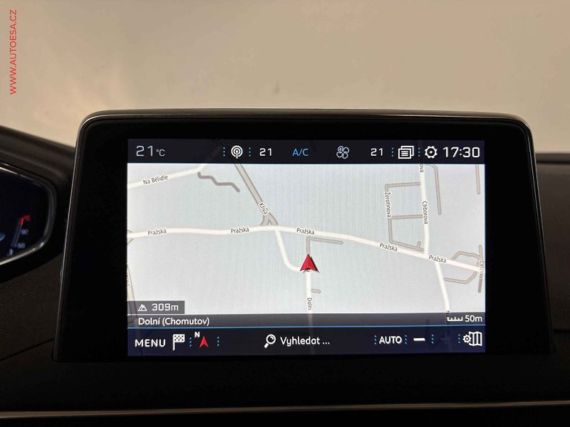 Peugeot 3008 (2017) 1.6 HDi, ČR, Allure, AT - fotka 11 z 17