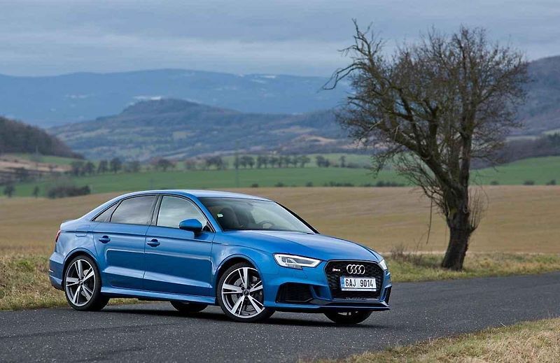Audi RS 3.