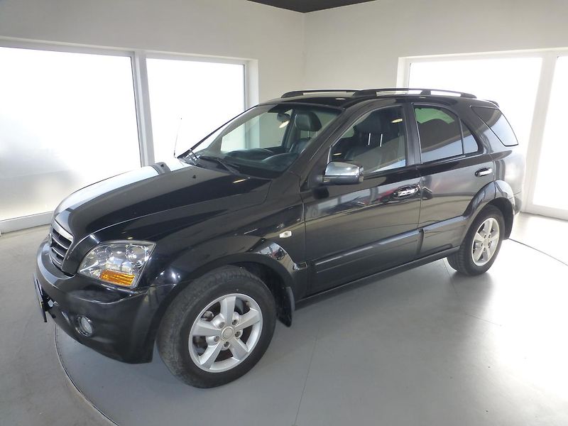 Kia Sorento (2007) 2,5CRDI*NAVI*VYHŘ.S**+SADA*4X4 - fotka 1 z 27