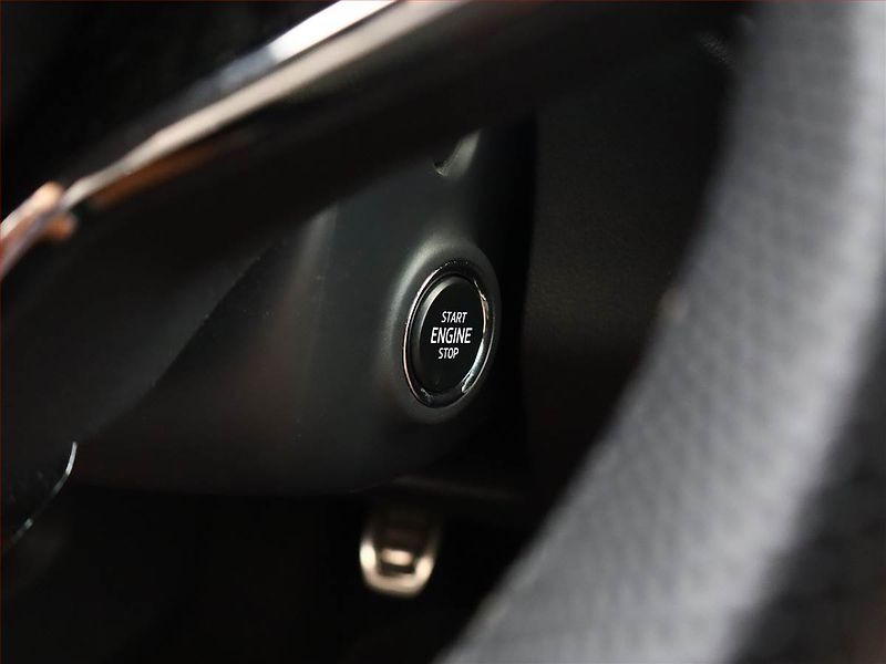 Škoda Fabia (2023) Monte Carlo 1.0 TSI - fotka 16 z 19