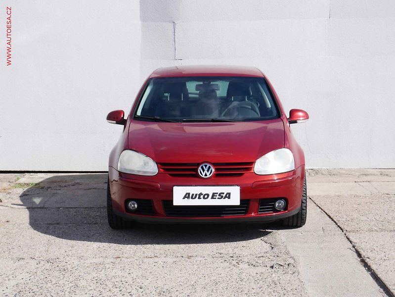 Volkswagen Golf (2006) 1.6 FSi, AC, tempo, park - fotka 2 z 15