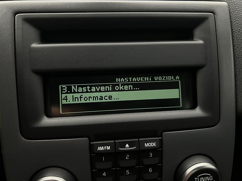 Volvo S40 CZ PARK. SENZORY - fotka 29 z 33