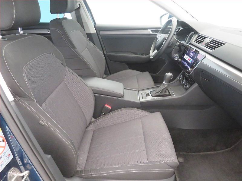 Škoda Superb (2019) Style 2.0 TDI, Automat - fotka 9 z 18