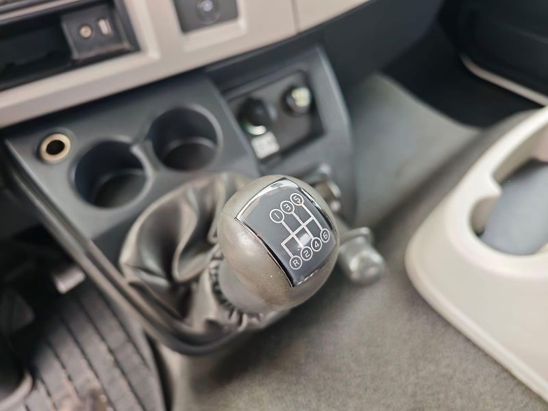 Volvo FL 14 t, nová 8t hákový nosič  - fotka 17 z 32