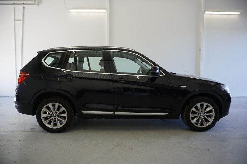 BMW X3  2,0 XDRIVE28I AUT. - fotka 4 z 29