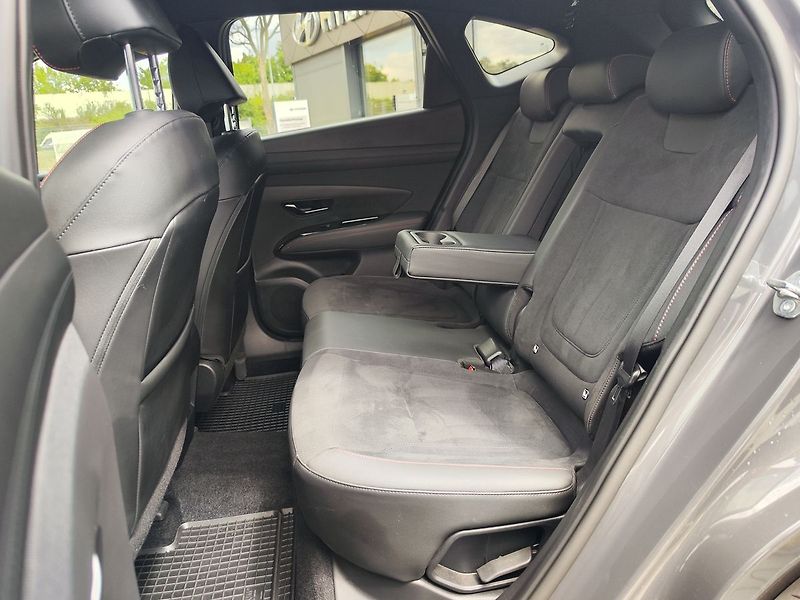 Hyundai Tucson 1.6 T-GDI/118kW N-Line DCT - fotka 14 z 35