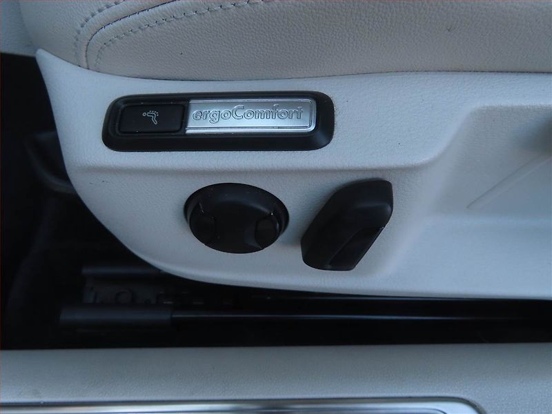 Volkswagen Passat (2016) 2.0 TDI, Automat, Serv.kniha - fotka 24 z 24