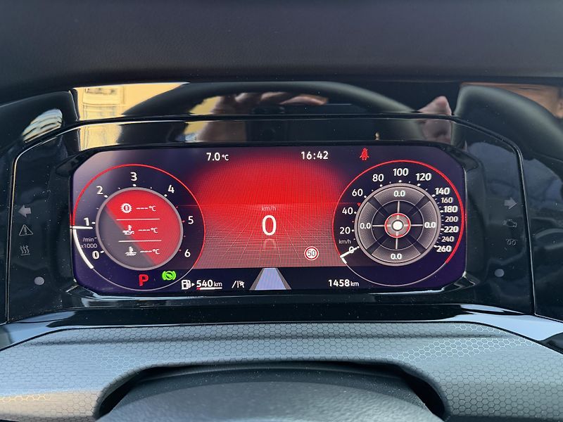 Volkswagen Golf GTD 2,0 TDi/147kW - DSG,Matrix - fotka 78 z 85