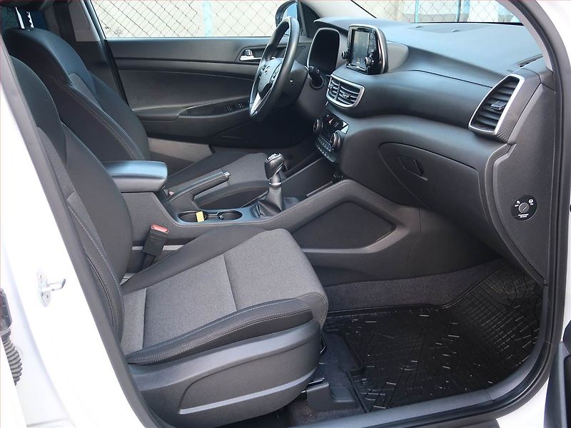 Hyundai Tucson (2020) 1.6 CRDi, 4X4, Tempomat - fotka 9 z 17