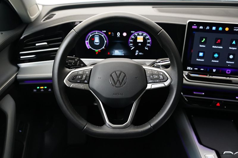 Volkswagen Passat - fotka 18 z 26