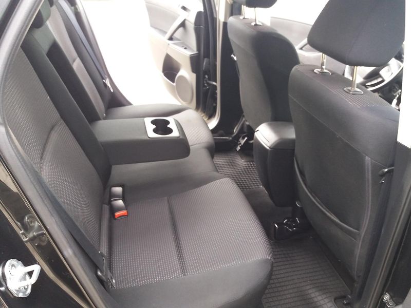 Mazda 3 1.6i,77kW,VÝHŘEV.SEDA+ČEL.SKLO - fotka 17 z 23