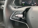 Škoda Octavia 2,0 TAŽNÉ,KŮŽE,MATRIX-BEAM - náhled 24