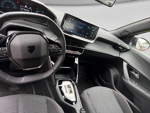 Peugeot 2008 (2026) STYLE Hybrid 110 e-DCS6 - fotka 10 z 15