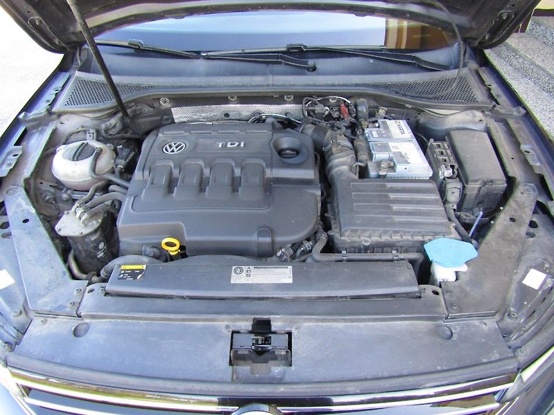 Volkswagen Passat (2015) 2.0 TDI 110kW NOVÉ ROZVODY - fotka 40 z 40
