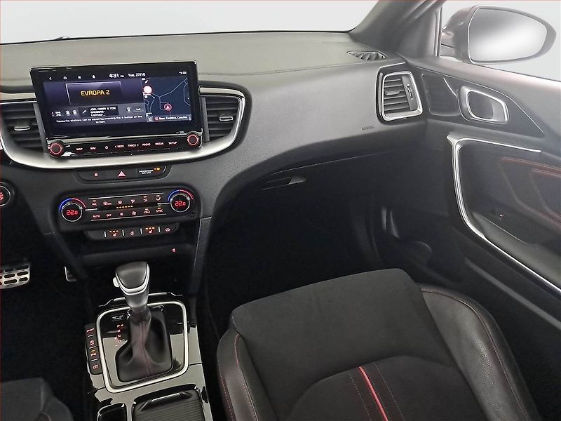 Kia Pro_Ceed (2023) GT 1.6 T-GDI MHEV - fotka 8 z 17