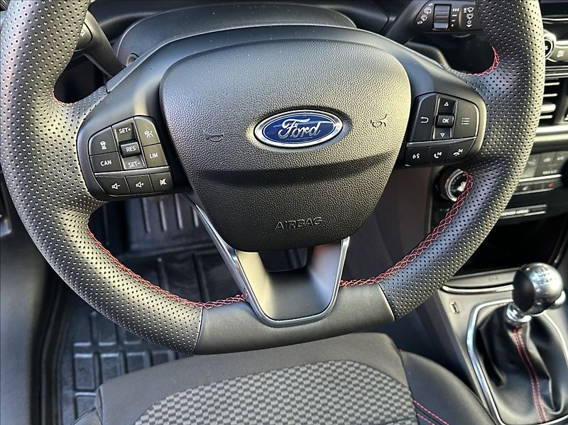 Ford Puma 1,0 EcoBoost 125PS  ST-Line - fotka 31 z 55