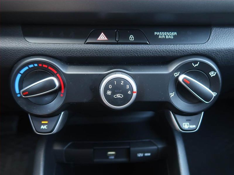 Kia Rio (2022) 1.0 T-GDI, Automat, Serv.kniha - fotka 16 z 18