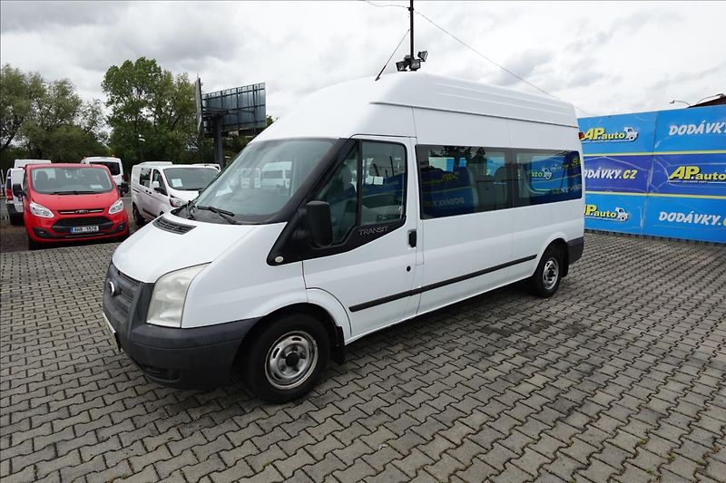 Ford Transit 2,2 TDCi  L3H3 9MÍST BUS - fotka 2 z 34