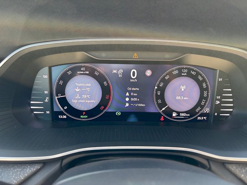 Škoda Octavia (2024) Top Selection 1.5 TSI DSG M-HE - fotka 28 z 34