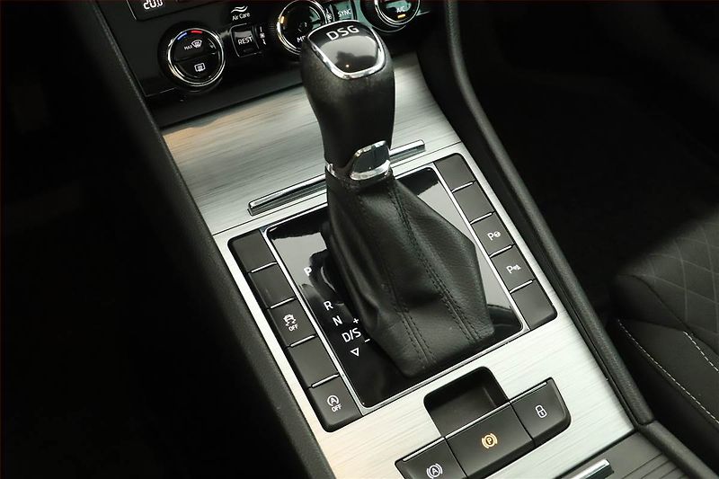 Škoda Superb (2020) Style 2.0 TDI, Automat, Navi - fotka 10 z 20