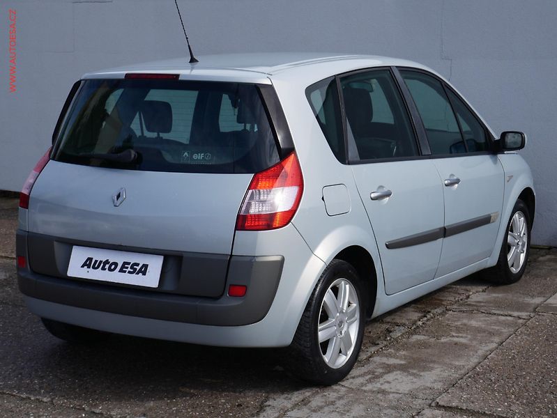 Renault Scénic (2005) 1.5 dCi, AC - fotka 6 z 15