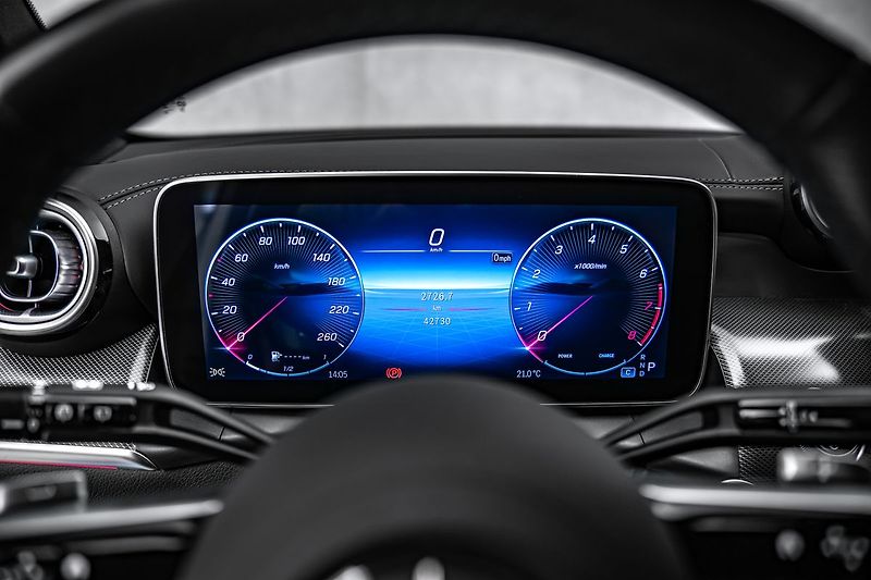 Mercedes-Benz GLC Digital light, 360 kamera, AMG - fotka 19 z 21
