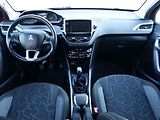 Peugeot 2008 (2019) 1.2 PT, 1.maj,ČR, 1.M-ČR - náhled 8
