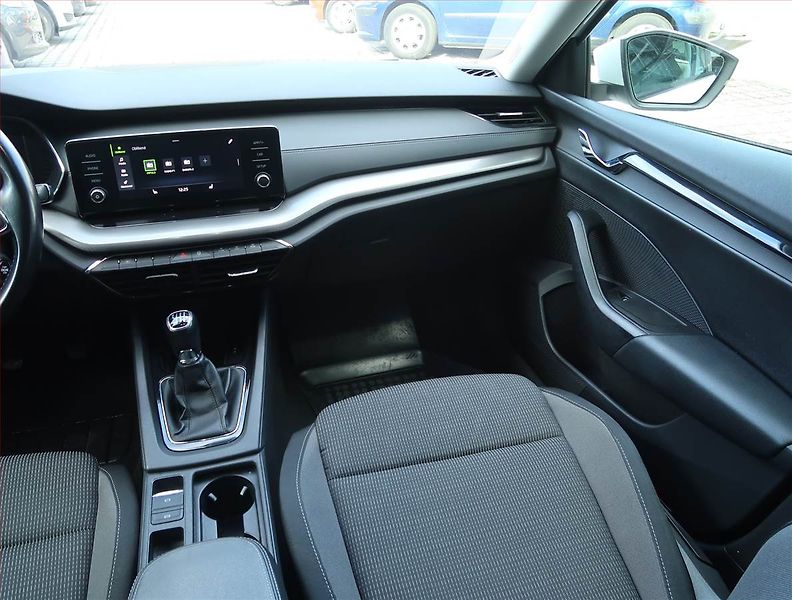 Škoda Octavia (2020) 2.0 TDI, ČR,1.maj, Tempomat - fotka 8 z 16