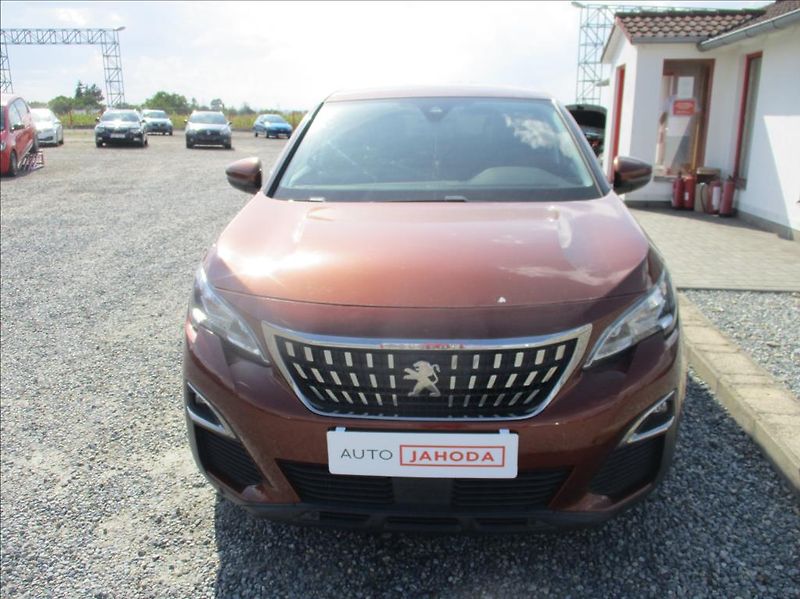 Peugeot 3008 1,6 HDI, navi, klima, servis, - fotka 2 z 21