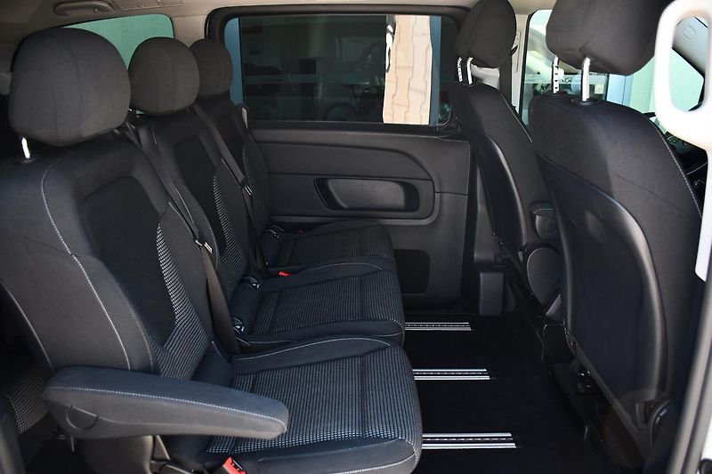 Mercedes-Benz Třídy V 250d - fotka 21 z 37