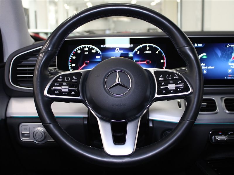 Mercedes-Benz GLE 2,0 300d 4M AMG Tažné 1.maj.ČR - fotka 9 z 27