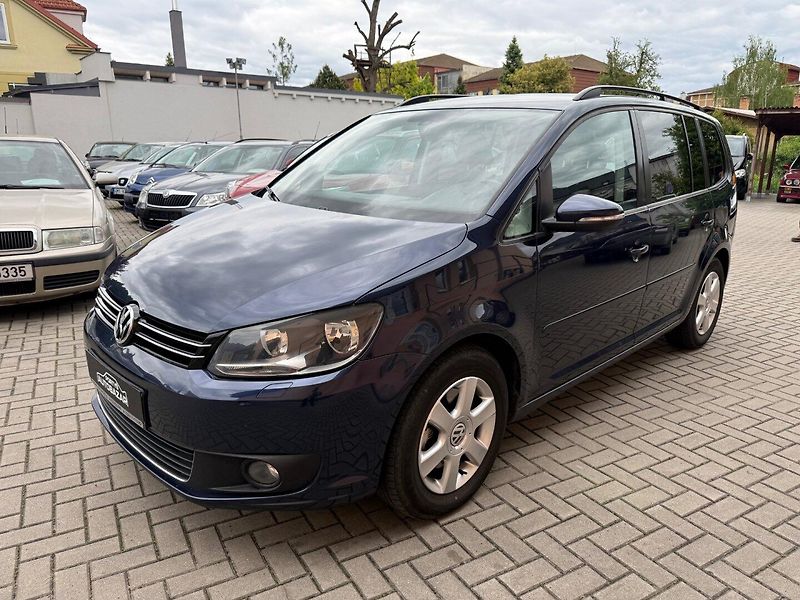 Volkswagen Touran (2013) 2.0 TDI CR - Pravidelný servis - fotka 1 z 14