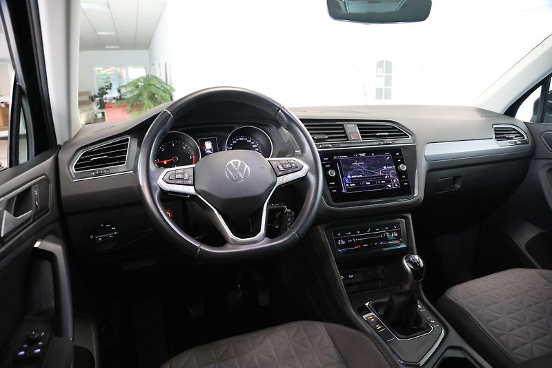 Volkswagen Tiguan (2023) 2.0TDI Navi LED Tažné LED - fotka 23 z 24