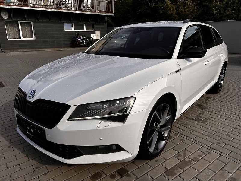 Škoda Superb 2.0 TDi Sportline nez.topeni  - fotka 1 z 23