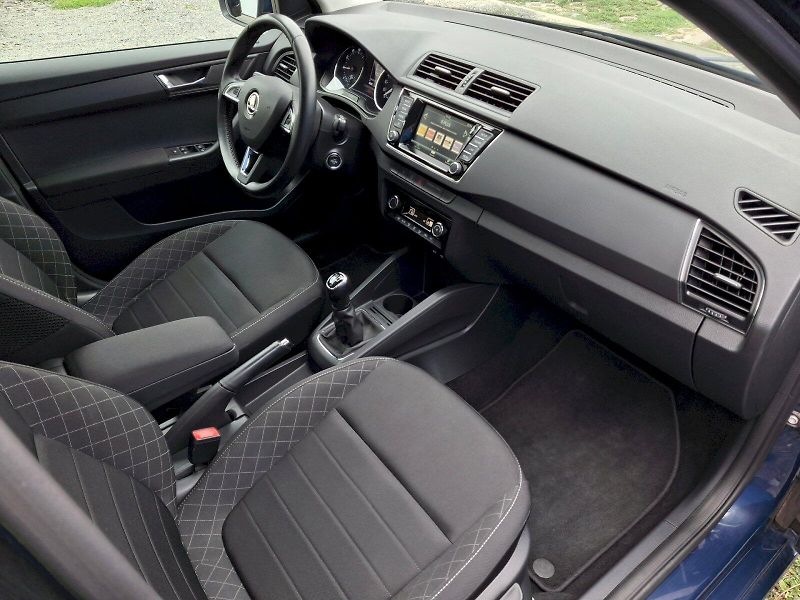 Škoda Fabia (2018) Combi Style 1,0TSi 70kW - fotka 14 z 35